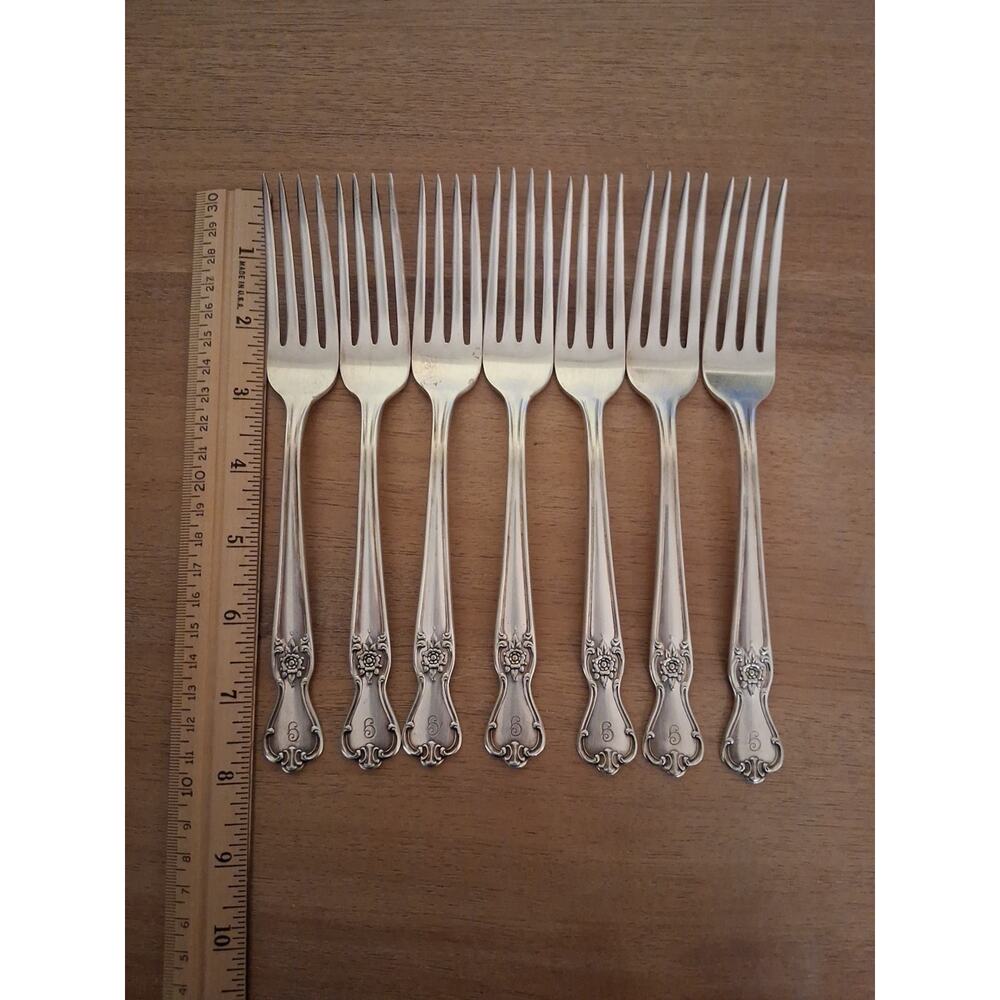 7 Old Company Plate "G " Signature Rose 7.75" Dinner Forks . 1940-1960